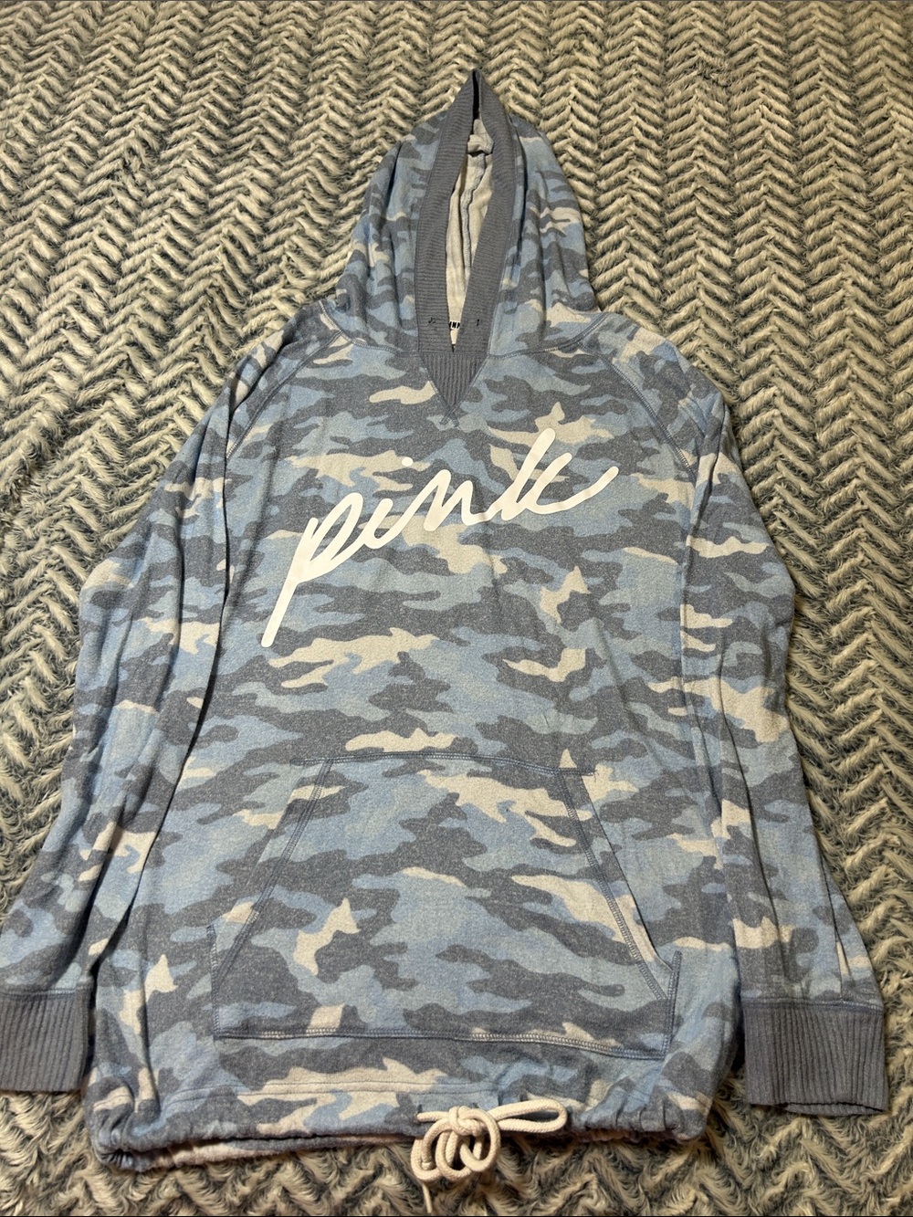 PINK Victoria's Secret Blue & Gray Camo Pullover Hoodie